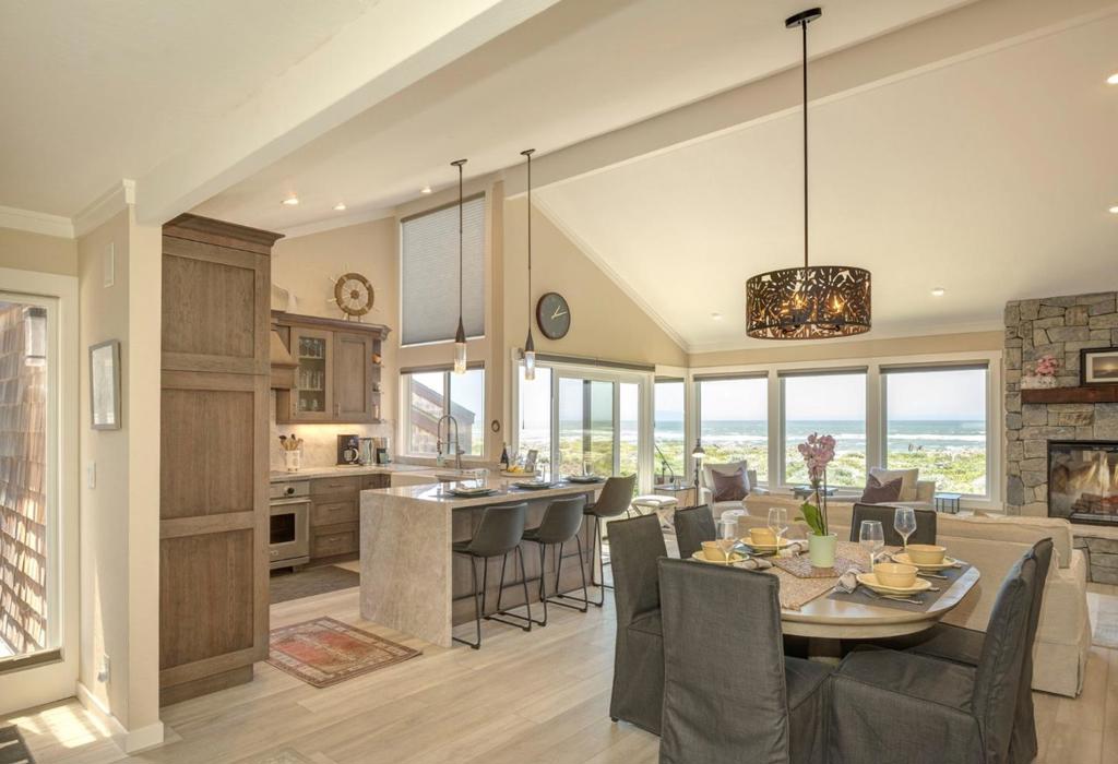 A property available for sale at 274 Monterey Dunes Way, Moss Landing, CA 95039.