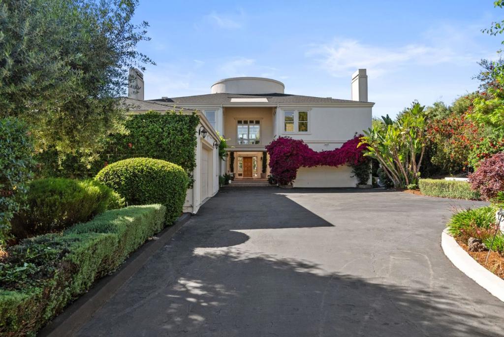 A property available for sale at 2589 Greenrock Road, Milpitas, CA 95035.