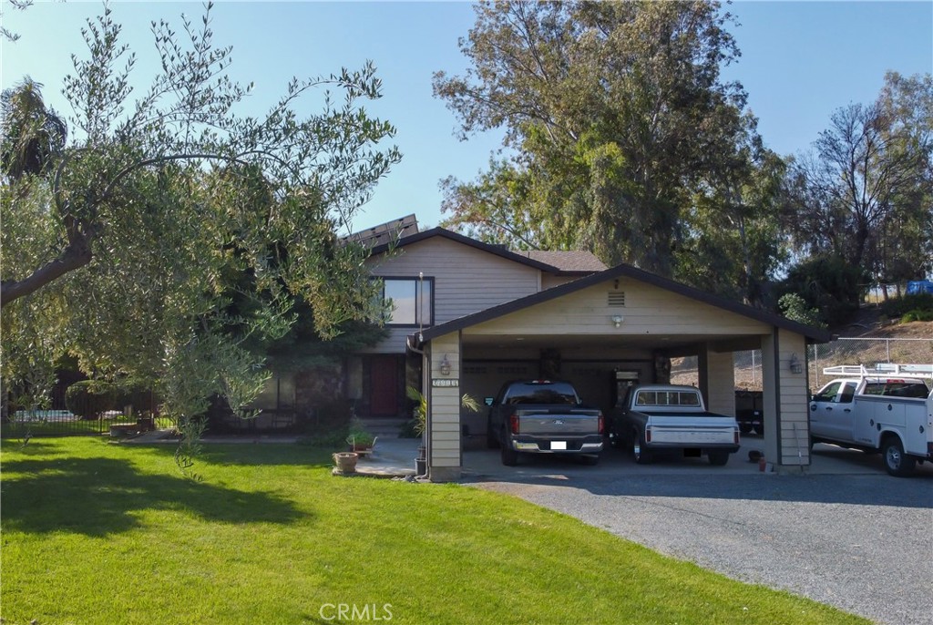 A property available for sale at 28846 Highway 190, Porterville, CA 93257.