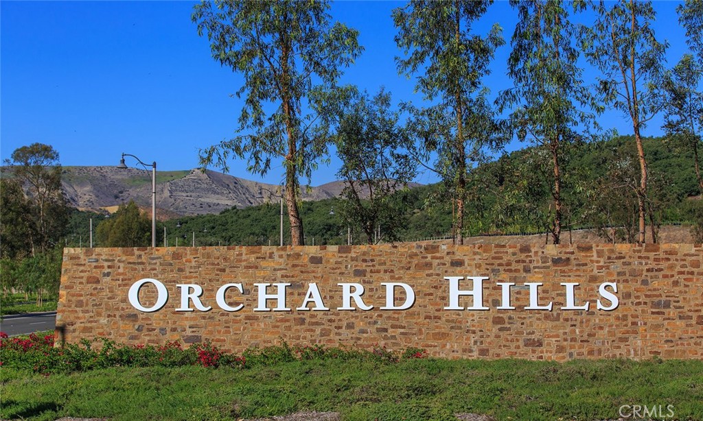 A property available for sale at 106 Woody Knoll, Irvine, CA 92602.