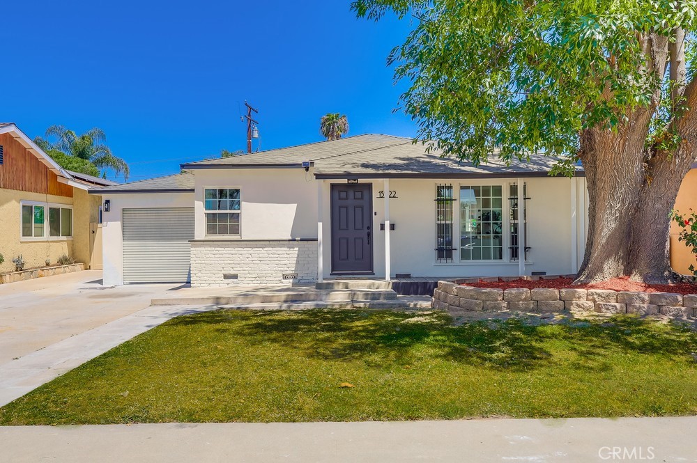 A property available for sale at 13522 Ardis Avenue, Bellflower, CA 90706.