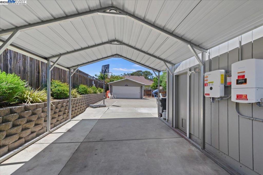 A property available for sale at 335 Beverly St, Livermore, CA 94550.