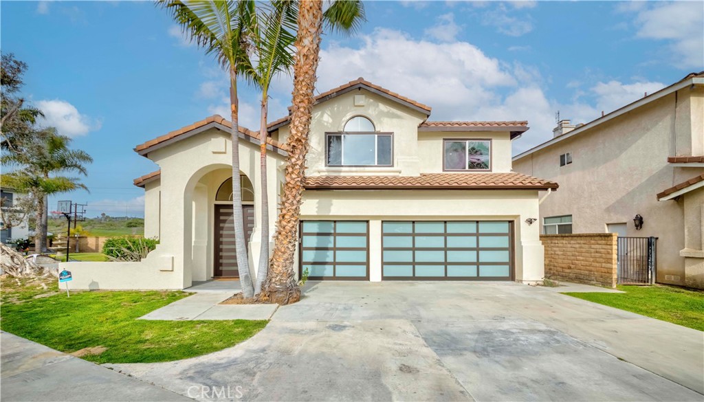 A property available for sale at 5338 S Chariton Avenue, Ladera Heights, CA 90056.
