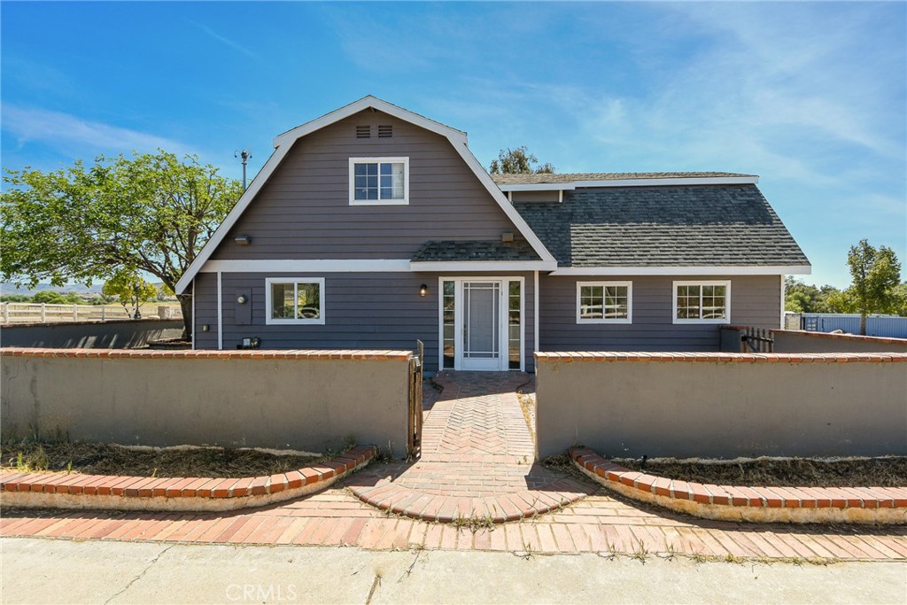 A property available for sale at 36055 Maddalena Road, Winchester, CA 92596.