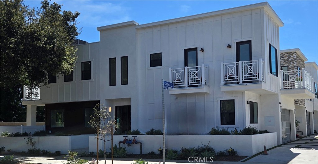 A property available for sale at 8474 N Camelia Court, Winnetka, CA 91306.