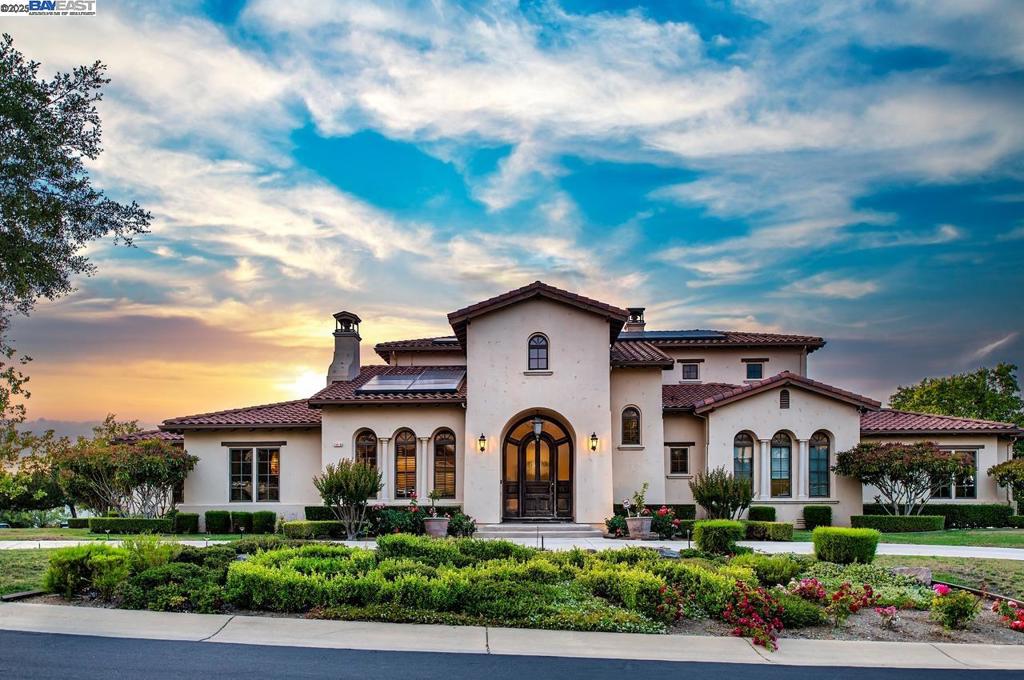 A property available for sale at 1818 Sannita Ct, Pleasanton, CA 94566.