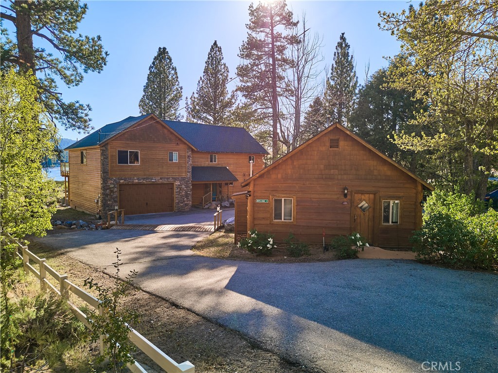 A property available for sale at 448 Edgemoor Road, Big Bear Lake, CA 92315.