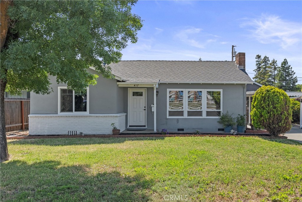 A property available for sale at 417 Jefferson Street, Willows, CA 95988.