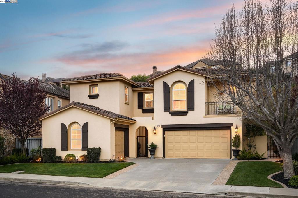 A property available for sale at 10828 Inspiration Cir, Dublin, CA 94568.