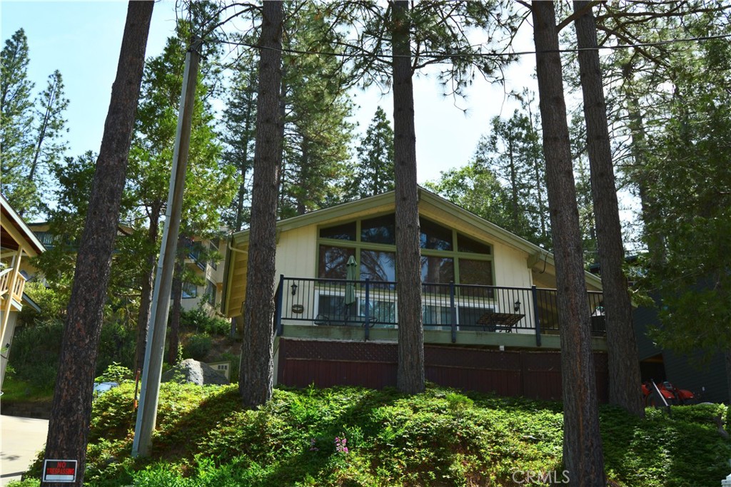 A property available for sale at 37731 Shoreline Drive, Bass Lake, CA 93604.