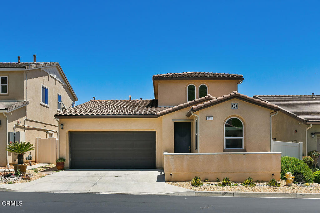 A property available for sale at 953 Coronado Circle, Santa Paula, CA 93060.