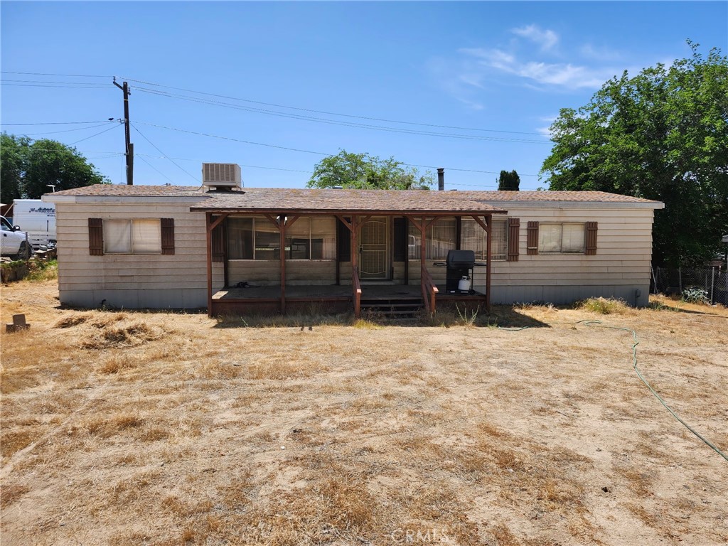 A property available for sale at 5357 Hooper Road, Weldon, CA 93283.