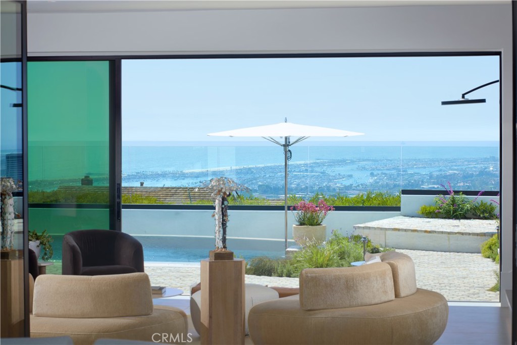 A property available for sale at 17 Muir Beach Circle, Corona Del Mar, CA 92625.