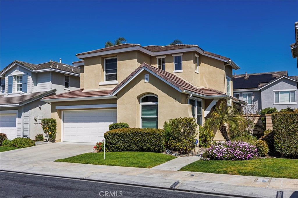 A property available for sale at 7 Bayview Drive, Buena Park, CA 90621.