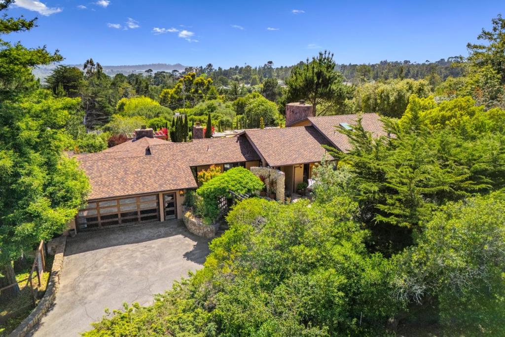 A property available for sale at 25550 Rio Vista Drive, Carmel, CA 93923.