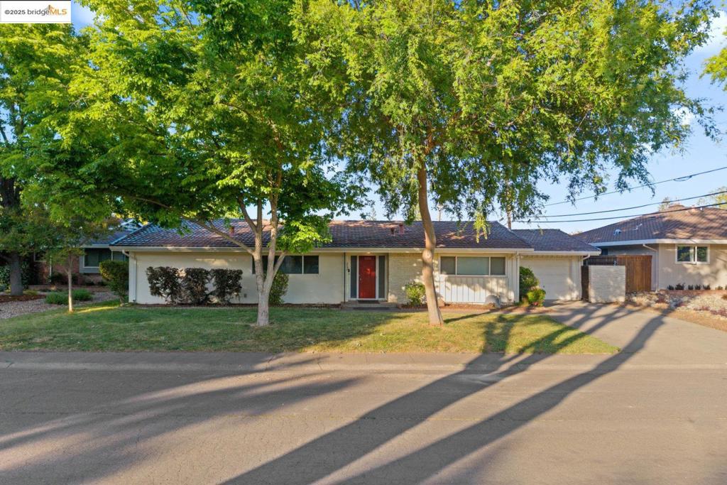 A property available for sale at 5235 Adelaide WAY, Carmichael, CA 95608.