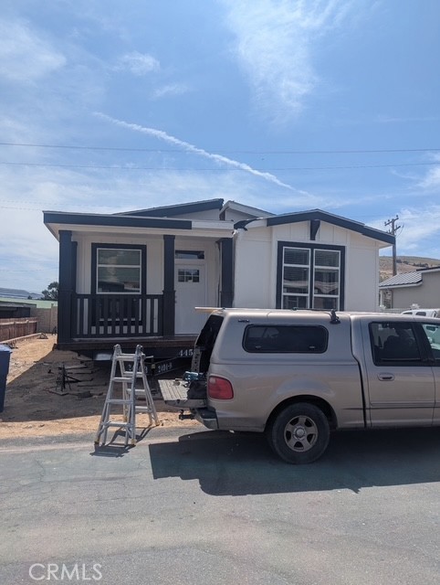 A property available for sale at 657 Lebec Rd 2, Lebec, CA 93243.