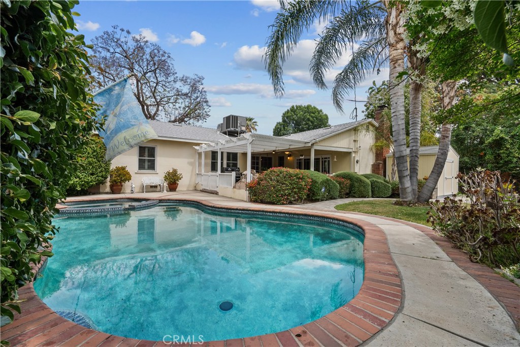 A property available for sale at 8923 Collett Avenue, North Hills, CA 91343.
