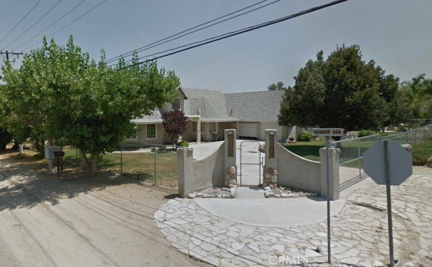 A property available for sale at 30960 Sunset Avenue, Nuevo, CA 92567.