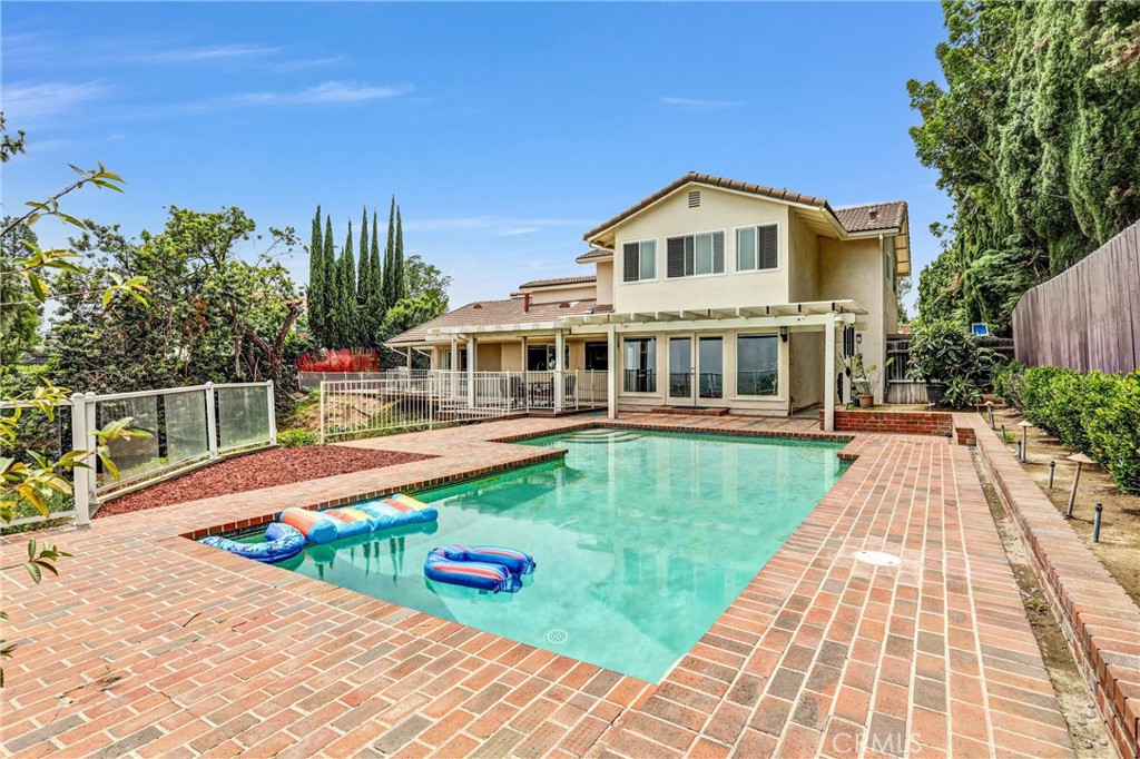 A property available for sale at 1512 Camino Lindo, South Pasadena, CA 91030.