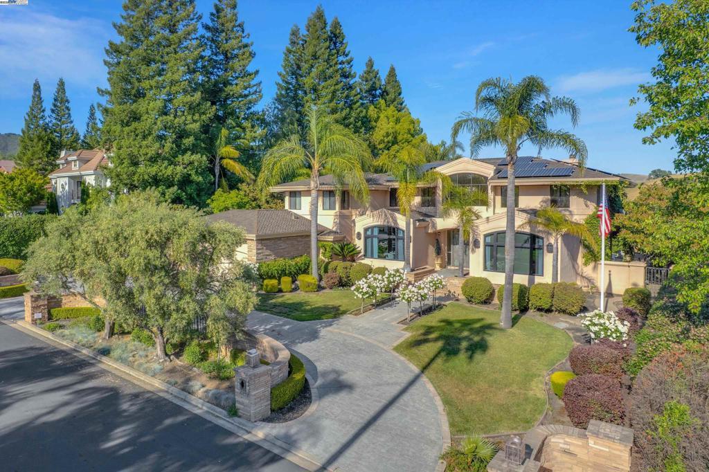 A property available for sale at 4478 Deer Ridge Road, Danville, CA 94506.