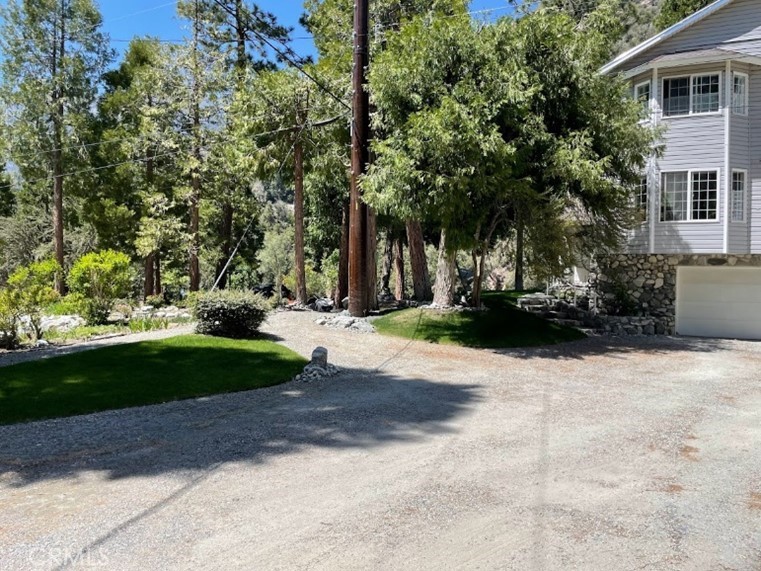 A property available for sale at 41560 Alder Drive, Forest Falls, CA 92339.