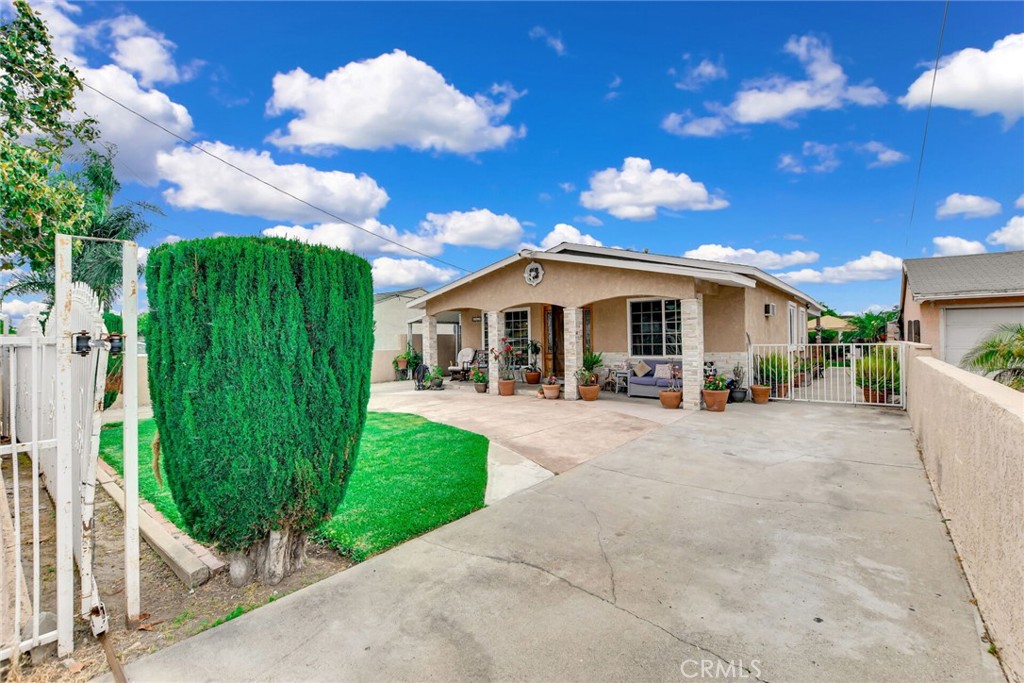 A property available for sale at 14540 Central Avenue, Baldwin Park, CA 91706.