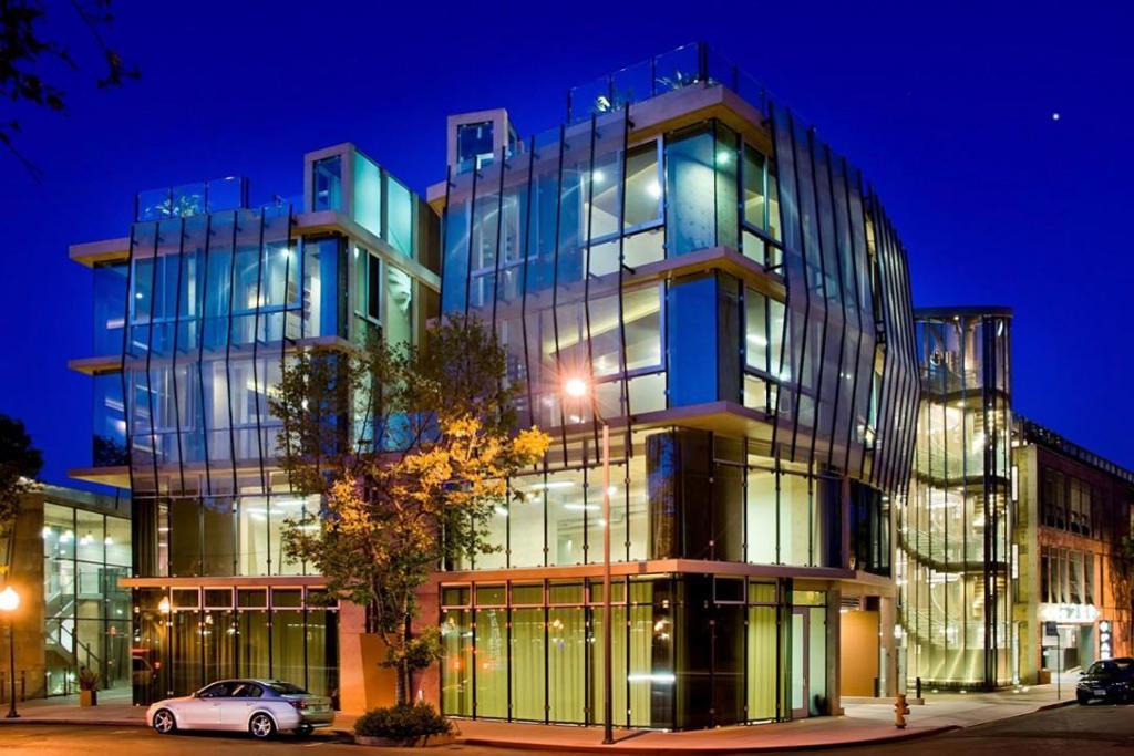 A property available for sale at 102 University Avenue 3A 3B 3C, Palo Alto, CA 94301.