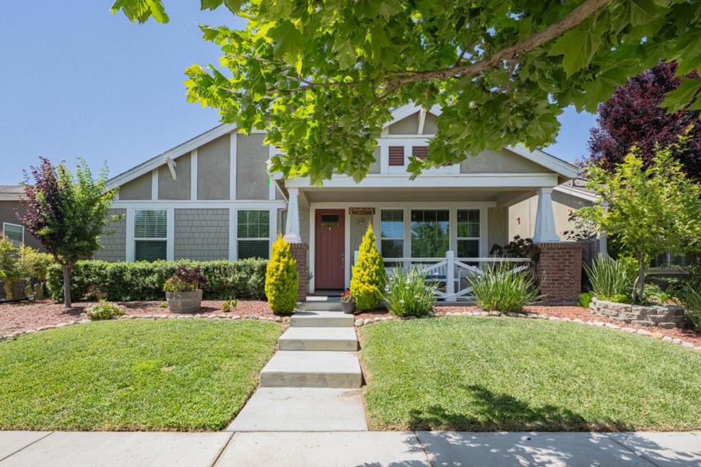 A property available for sale at 614 Brumwell Street, King City, CA 93930.