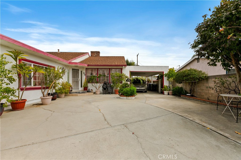 A property available for sale at 1140 Indian Summer Avenue, La Puente, CA 91744.