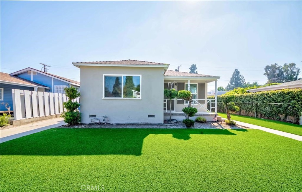 A property available for sale at 3433 Sherbourne Drive, Culver City, CA 90232.