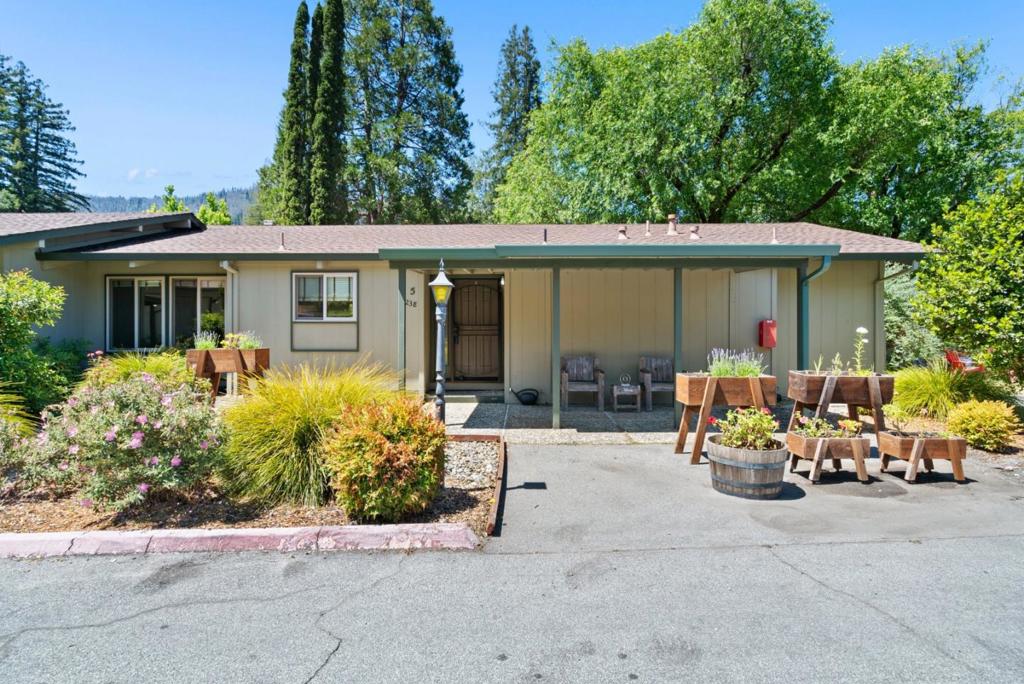 A property available for sale at 238 E Hilton Drive, Boulder Creek, CA 95006.
