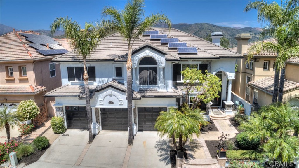 A property available for sale at 12 Thorn Oak, Rancho Santa Margarita, CA 92679.