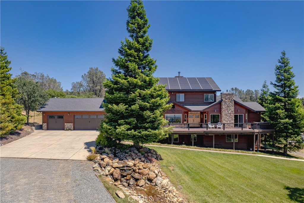 A property available for sale at 82 Patenaude Court, Oroville, CA 95966.