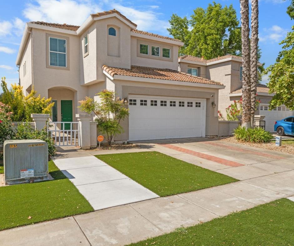 A property available for sale at 2910 W Laguna Court, Elk Grove, CA 95758.