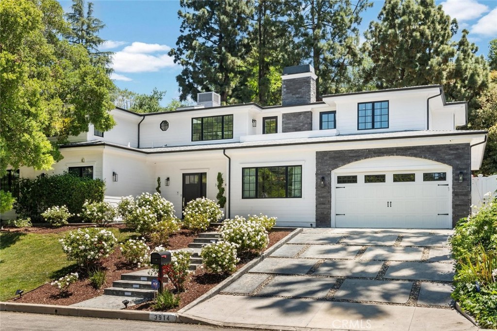 A property available for sale at 3914 Woodfield Drive, Sherman Oaks, CA 91403.