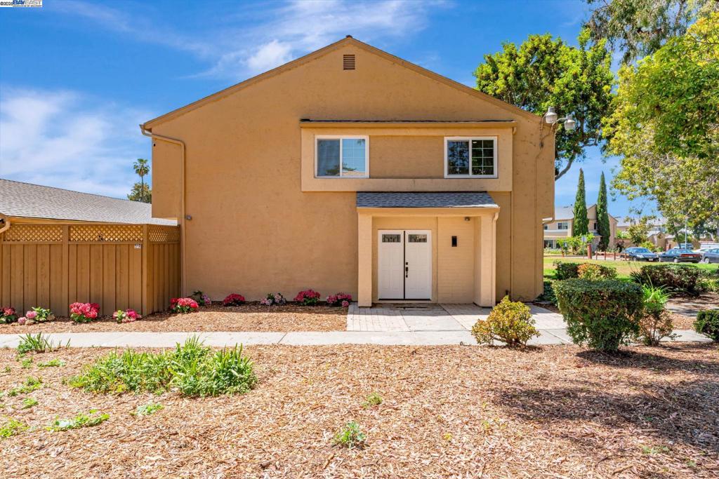 A property available for sale at 4101 POLARIS AVE, Union City, CA 94587-4040.