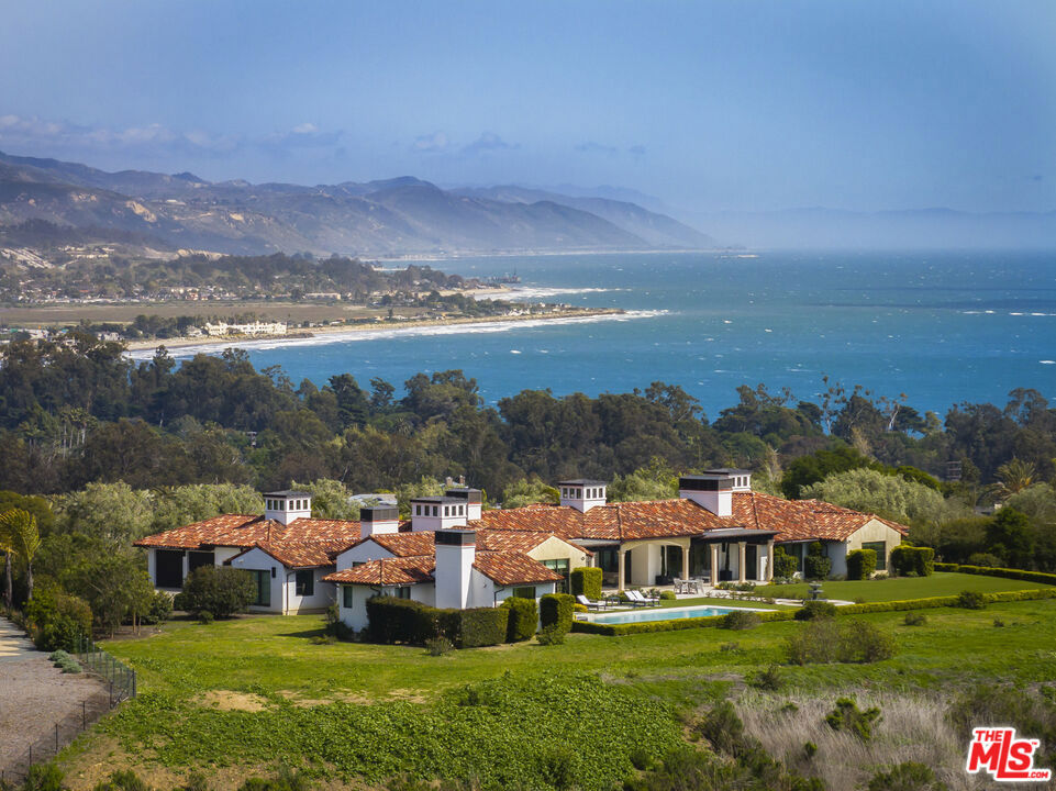 A property available for sale at 2720 Montecito Ranch Place, Summerland, CA 93067.