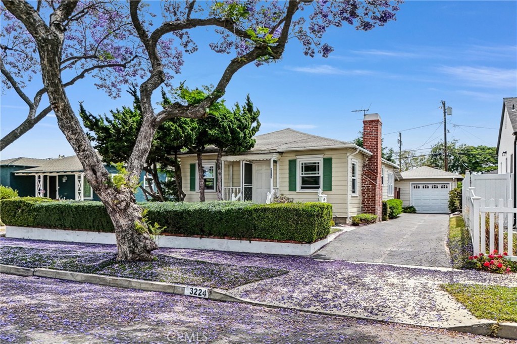 A property available for sale at 3224 Cerritos Avenue, Signal Hill, CA 90755.