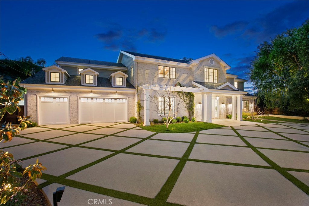 A property available for sale at 4509 Noeline Avenue, Encino, CA 91436.