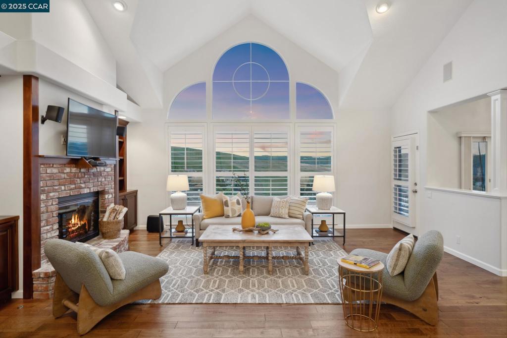 A property available for sale at 460 Silver Hollow Drive, Walnut Creek, CA 94598.