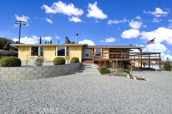A property available for sale at 28560 Cruthers Creek Road, Pearblossom, CA 93553.