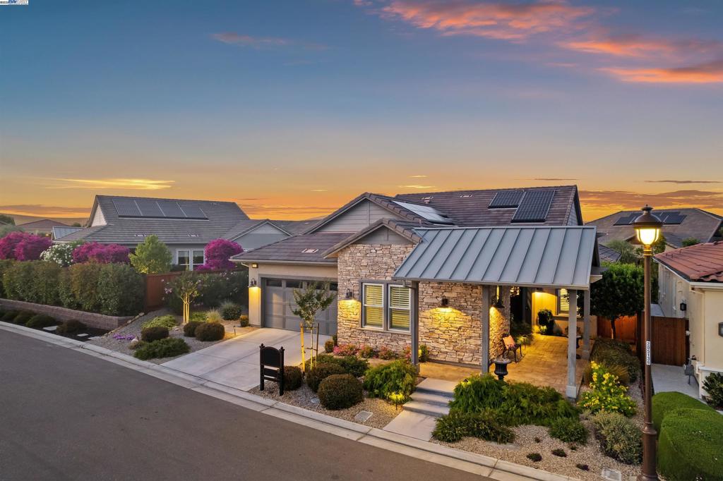 A property available for sale at 2015 Andalucia Ln, Brentwood, CA 94513.