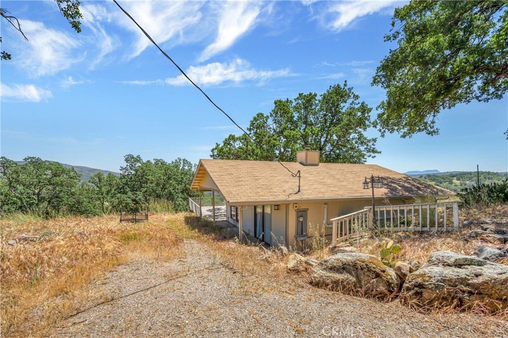 A property available for sale at 19511 Oak Haven Road, Lower Lake, CA 95457.