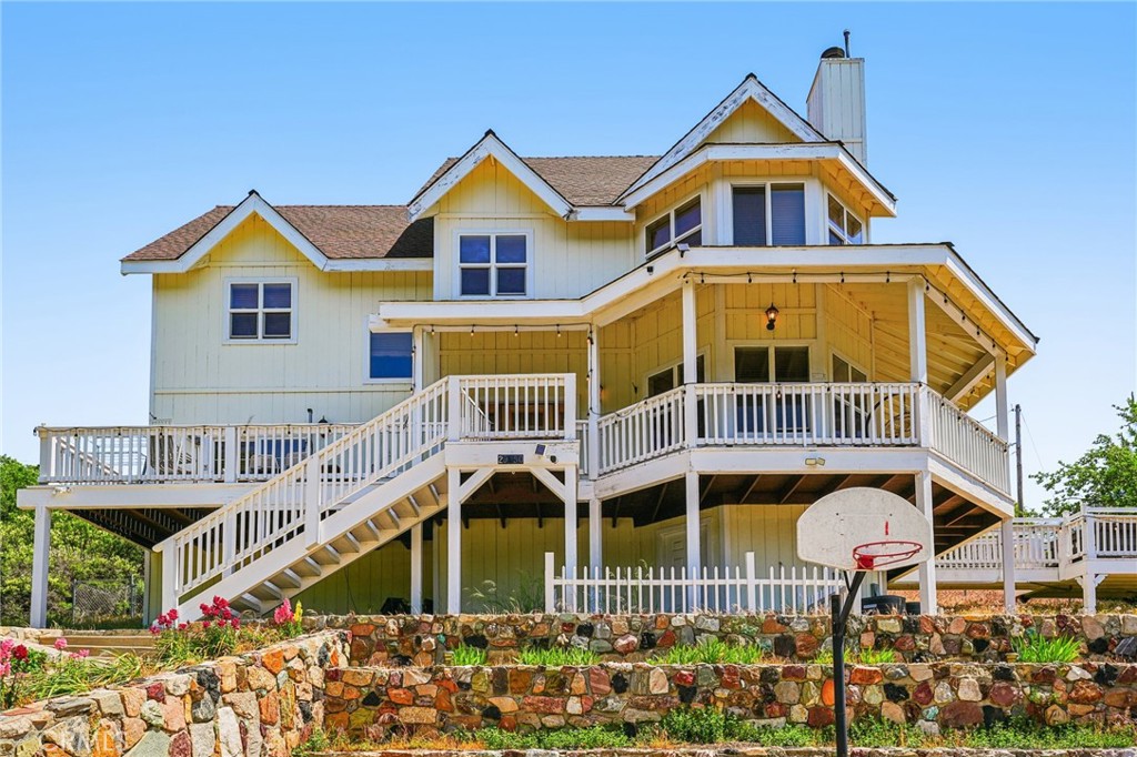 A property available for sale at 29450 Piney Lane, Cedar Glen, CA 92321.