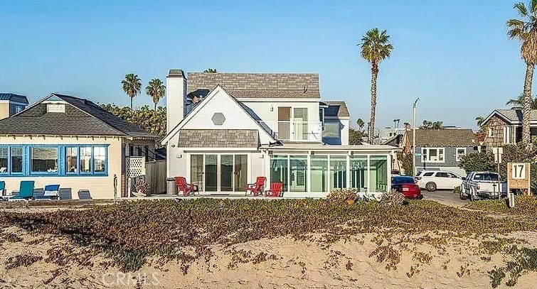 A property available for rent at 16685 S Pacific Avenue, Sunset Beach, CA 90742.