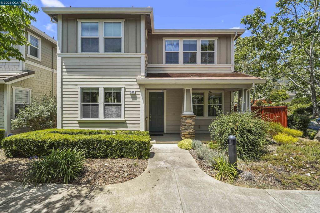 A property available for sale at 513 Lexington Dr, Vallejo, CA 94591.