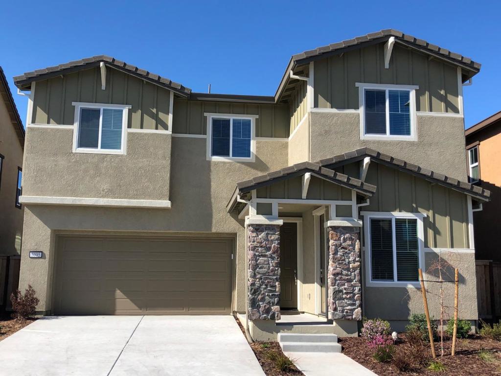 A property available for sale at 5005 King Place, Rohnert Park, CA 94928.