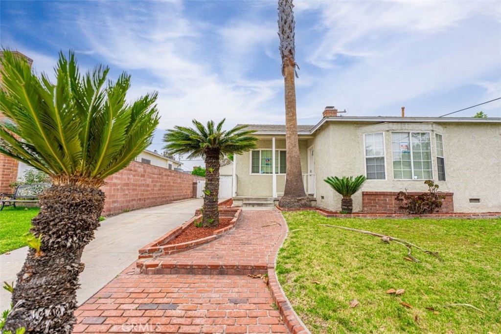 A property available for sale at 10113 Harvest Avenue, Santa Fe Springs, CA 90670.