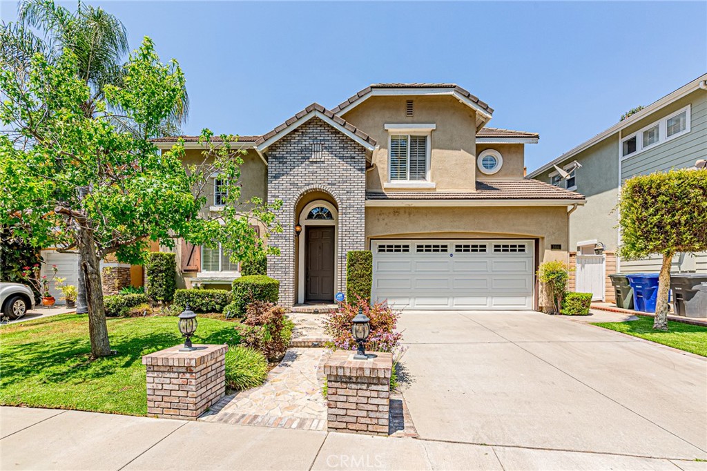 A property available for sale at 106 Lakeside Drive, Buena Park, CA 90621.